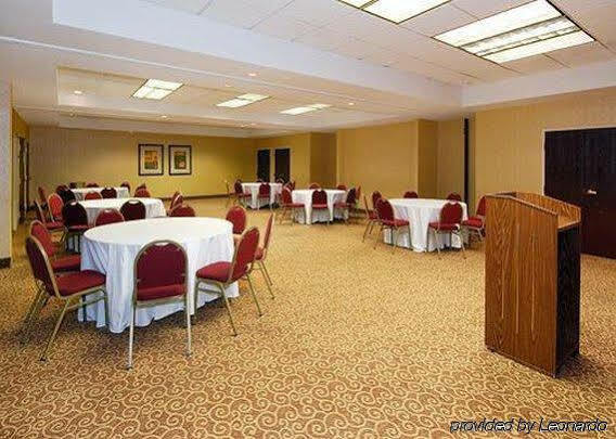 Holiday Inn Express & Suites - Atlanta - Tucker Northlake By Ihg מראה חיצוני תמונה